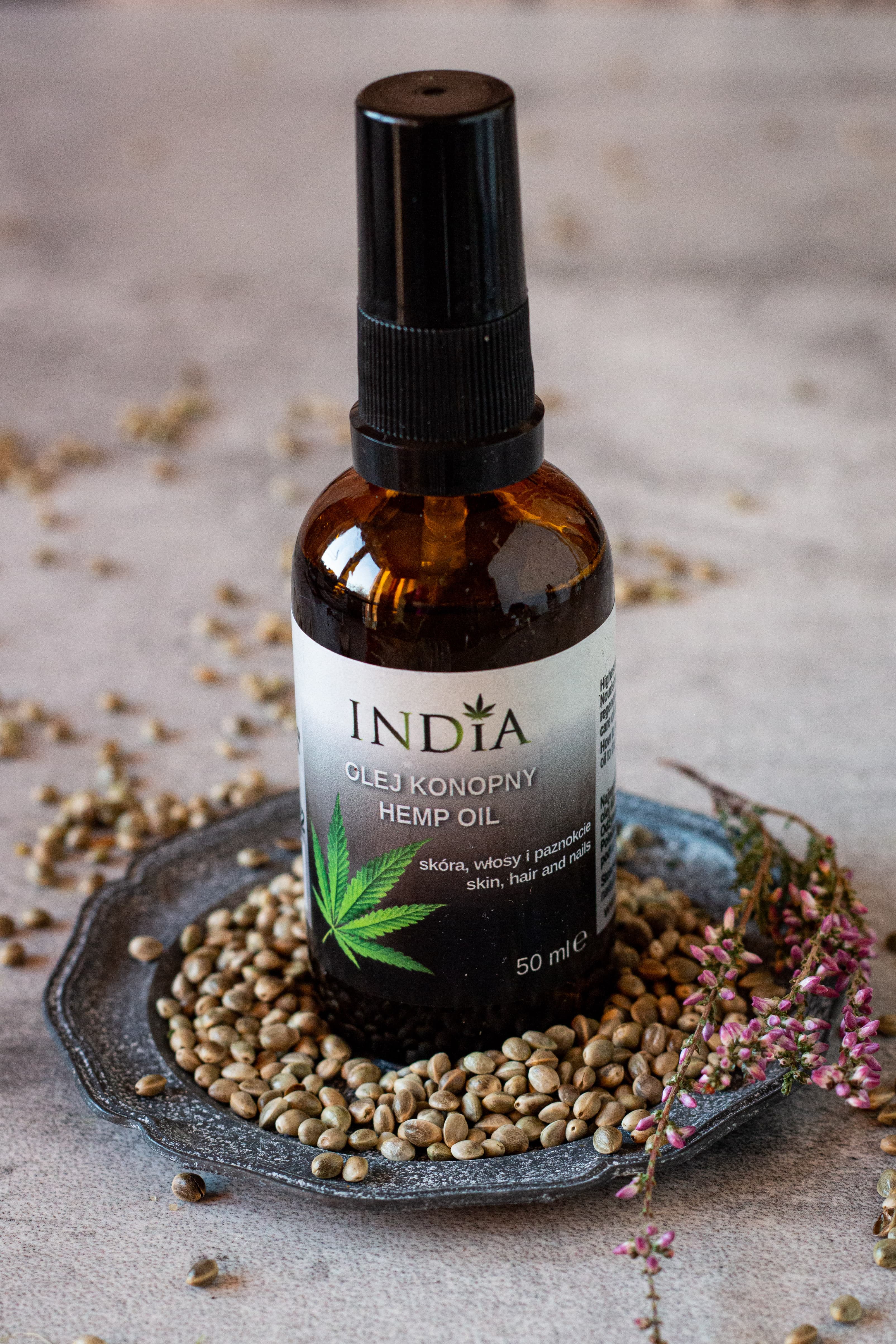 Hanf-Öl für Haut & Haar